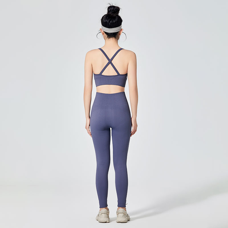 ແມ່ຍິງສີຜິວປະເພດງ່າຍດາຍ leggings ກິລາ 