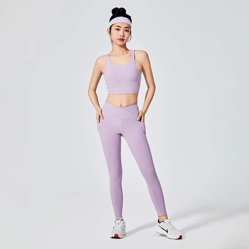 Lilac ທຳມະດາ ຍ້ອມຜ້າກິລາ Bra